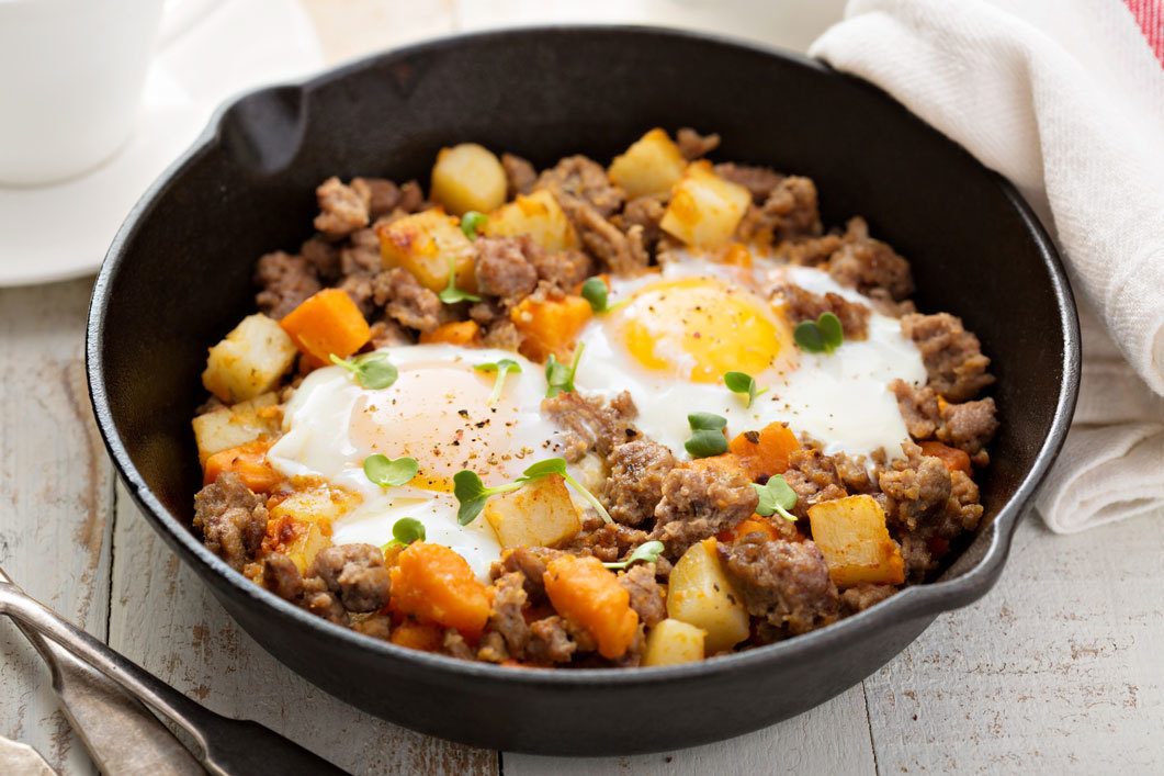 Sunday Brunch: Mix Things Up with Healthy Breakfast Hash!