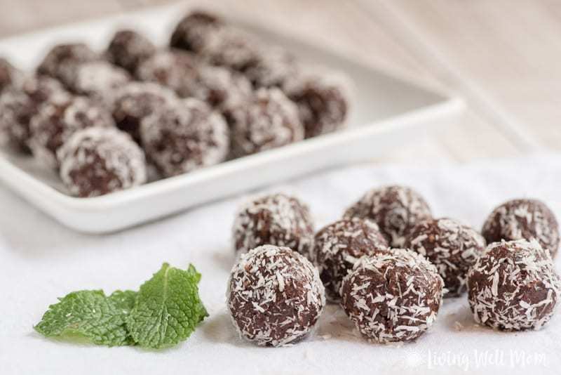 RECIPE: Chocolate Mint Energy Bites